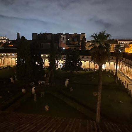 Camera X2 Con Magnifica Vista Sul Chiostro Di Michelangelo E Le Terme Di Diocleziano Rom Exterior foto