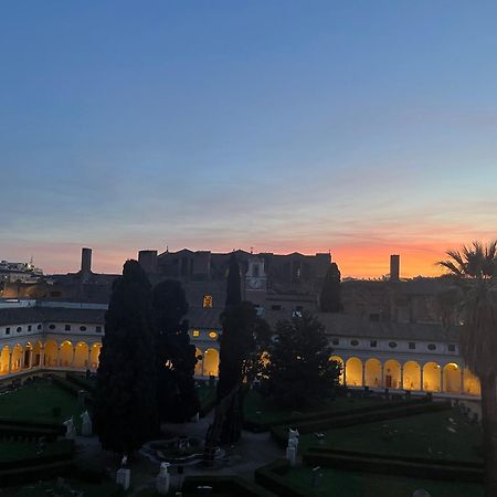 Camera X2 Con Magnifica Vista Sul Chiostro Di Michelangelo E Le Terme Di Diocleziano Rom Exterior foto